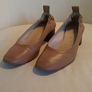 Everlane Day Heel Pumps